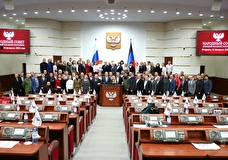 Парламенты ЛНР и ДНР ратифицировали договор о дружбе и сотрудничестве с РФ