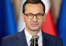 Польша добивается в ЕС введения санкций против всех членов партии ЕР