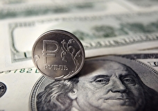 Зафиксировано снижение курса доллара до 69 рублей