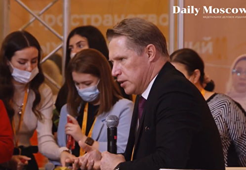 Мурашко заявил о спаде заболеваемости коронавирусом в России
