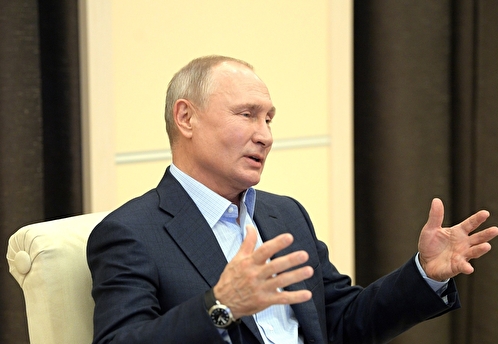 Путин напомнил о незавершенной работе по признанию вакцин от ковида