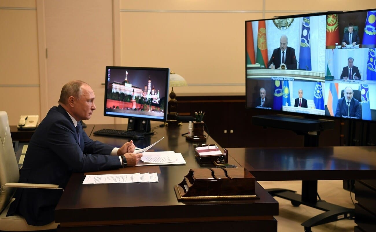Владимир Путин принял участие в заседании Совета ОДКБ
