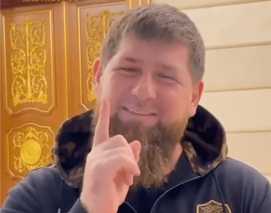Рамзан Кадыров 2022. Кадыров записал видеообращение. Кадыров губернатор Украины. Кадыров на Украине.