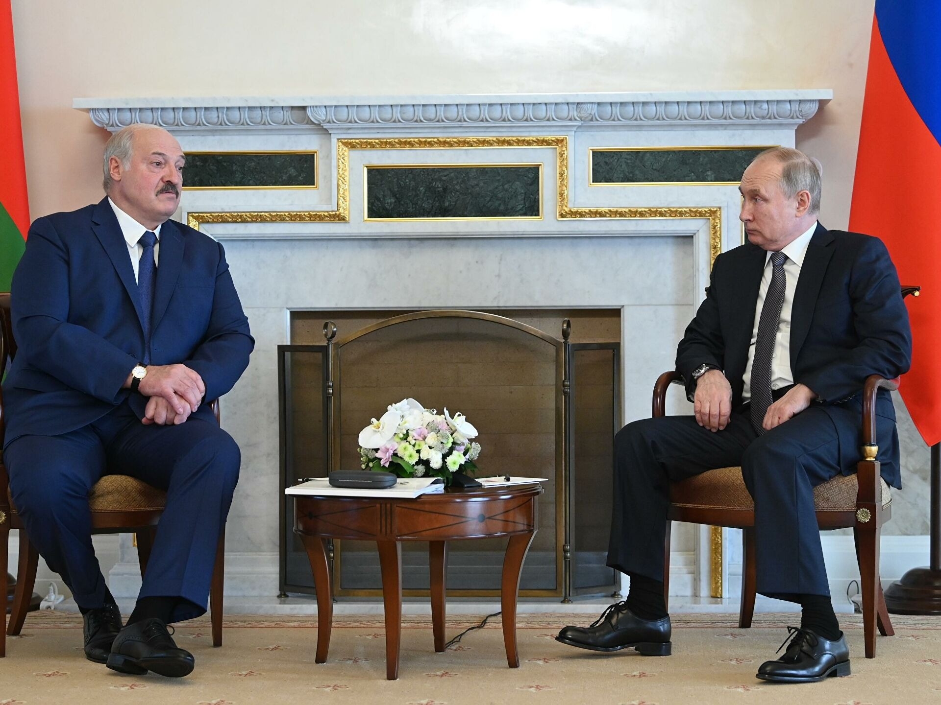 Песков: в Завидово пройдет неформальная встреча Путина и Лукашенко