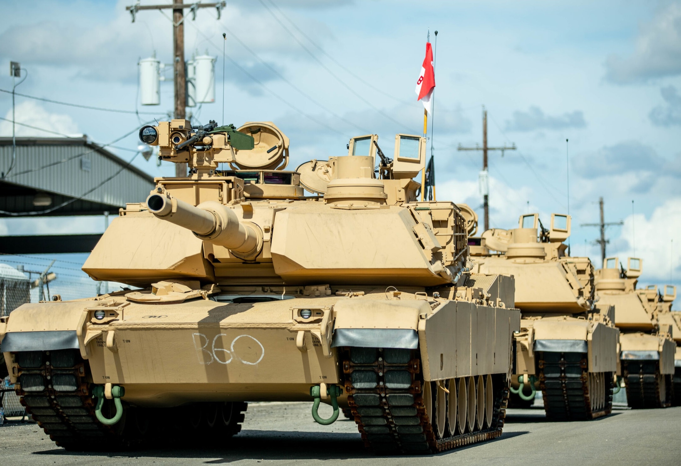 Цена танка абрамс 2023. Танк Abrams m1a2. Танк Абрамс м1а2. M1 Abrams MBT. М1а2 Sep v3.